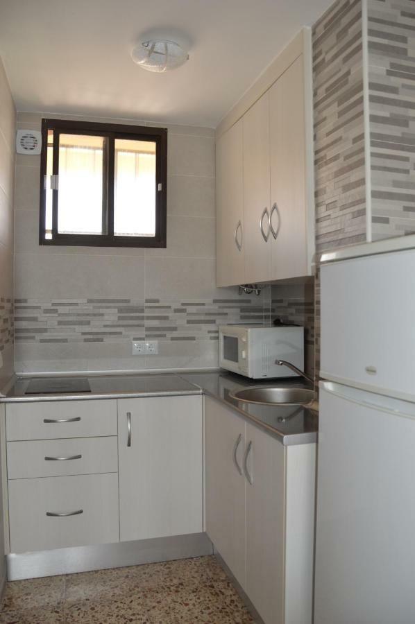 Provima Anis Apartment เบนิดอร์ม ภายนอก รูปภาพ